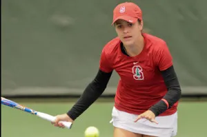 W. Tennis: Card cruises in first match at No. 1