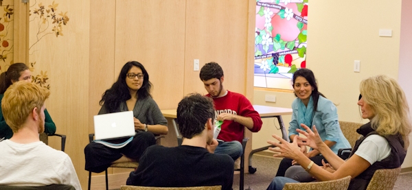 Members of student groups concerned with human rights gathered Monday night in a focus group to determine how their groups might share resources and work to collaborate on their campus initiatives. The focus group also discussed the possible creation of a minor in human rights (ROGER CHEN/The Stanford Daily)