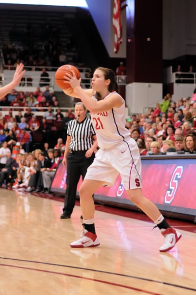 Though all the attention will be on Chiney Ogwumike and Brittney Griner in Friday's marquee matchup, junior guard Sara James is one player whose contributions could help turn the tide in No. 4 Stanford's favor. (SIMON WARBY/The Stanford Daily)