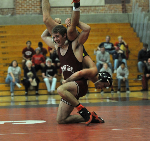 Wrestling: Cardinal downs South Dakota State, but suffers crushing loss to No. 7 Missouri