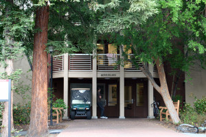 Mirrielees is likely to host the substance-free housing dorm again in 2013-2014. (ALISA ROYER/The Stanford Daily)