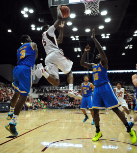 Stanford sophomore guard Chasson Randle (5) will be hoping to improve against Colorado tonight. (MICHAEL KHEIR/The Stanford Daily)