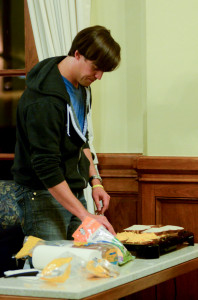 Google employee delivers free grilled cheese to dorms