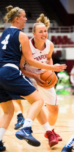 Fifth-year senior Mikaela Ruef (right) played one of the best games of her career against Washington. (FRANK CHEN/The Stanford Daily)