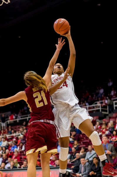 (NATHAN STAFFA/The Stanford Daily)