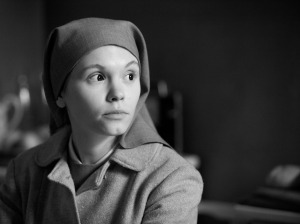 Ida/Anna (Agata Trzebuchowska) in IDA. Courtesy of Music box Films 