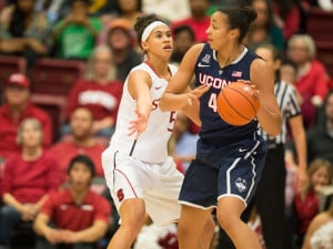 Freshman forward Kaylee Johnson (left) leads the team with 10.5 rebounds per game and will be relied upon to crash the boards and play solid defense against both the Sun Devils and the Wildcats this weekend in Arizona. (FRANK CHEN / The Stanford Daily)