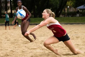 Sophomore Kelsey Humphreys (right) and partner Catherine Raquel delivered a decisive 21-18, 21-5 victory for Stanford en route to a 5-0 win for the Cardinal over San Jose State. (BOB DREBIN/isiphoto.com)