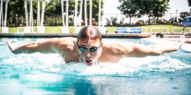 Senior David Nolan holds  records at the Stanford, Pac-12, NCAA and national levels in various events. His specialty however is the 200 IM. (TRI NGUYEN/The Stanford Daily).