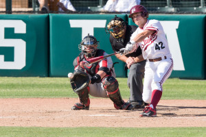 Senior Luke Pappas currently boasts the highest batting average on the team, coupled with above a 4.0 GPA. (BOB DREBIN/stanfordphoto.com)