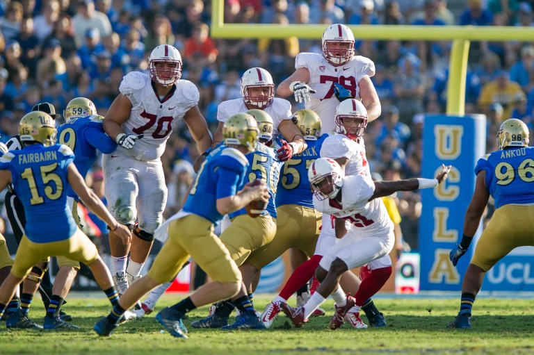 Stanford's defense will have to come up with a solution for Northwestern sophomore running back Justin Jackson, who had 1187 yards his freshman season. (KAREN AMBROSE HICKEY/stanfordphoto.com)