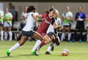 Freshman midfielder Michelle Xiao (middle) has provided much needed offensive support to powerhouse forward Haley Rosen and midfielder Andi Sullivan. Xaio has scored four times with just 14 shots at goal this season. (DAVID BERNAL/isiphotos.com)