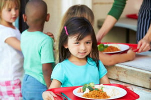 Researchers at Stanford and Johns Hopkins have identified harmful levels of bisphenol A (BPA) in school lunches. (Courtesy of Stanford News Service)