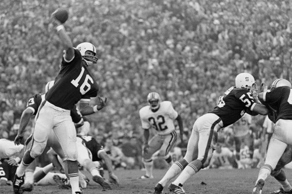 On Saturday Christian McCaffrey hopes to join Jim Plunkett '71 (left) as the only Heisman finalists from Stanford to have actually won the award. Plunkett recorded 2,715 yards, 19 touchdowns and a Pac-8 Championship his Heisman year
(STANFORD NEWS SERVICE)