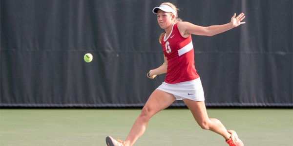 Freshman Emily Arbuthnott was one of three to provide singles wins against Vanderbilt last week. Arbuthnott and fellow rookie Emma Higuchi exhibit the depth of the Cardinal team. (SHIRLEY PEFLEY/isiphotos.com)