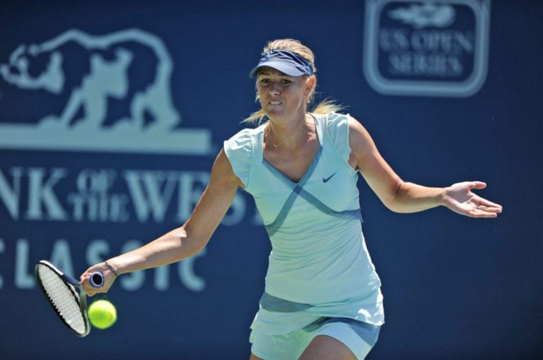 Maria Sharapova returns a ball to Victoria Azarenka during the final of the Bank of the West Classic at Stanford University on Sunday, August 1, 2010, in Stanford, California. Azarenka defeated Sharapova 6-4, 6-1. (Jose Carlos Fajardo/Contra Costa Times/MCT/TNS)