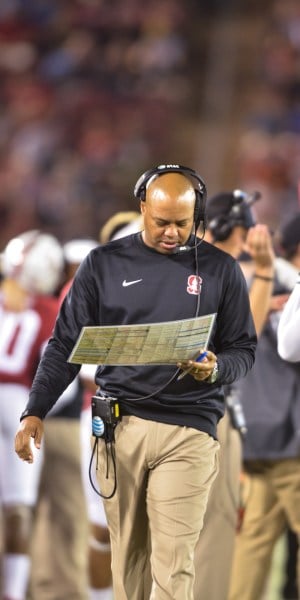 Stanford stands third in the PAC-12 for the fewest penalties per game. In Saturday’s victory, the Cardinal only gave up 15 yards on two penalties. (SAM GIRVIN/The Stanford Daily)