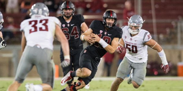 Senior quarterback Keller Chryst (10, above) had his best performance of the season in the victory over Oregon. He was 15-of-21 for 181 passing yards and tied a career high with three touchdowns.(RAHIM ULLAH/The Stanford Daily)