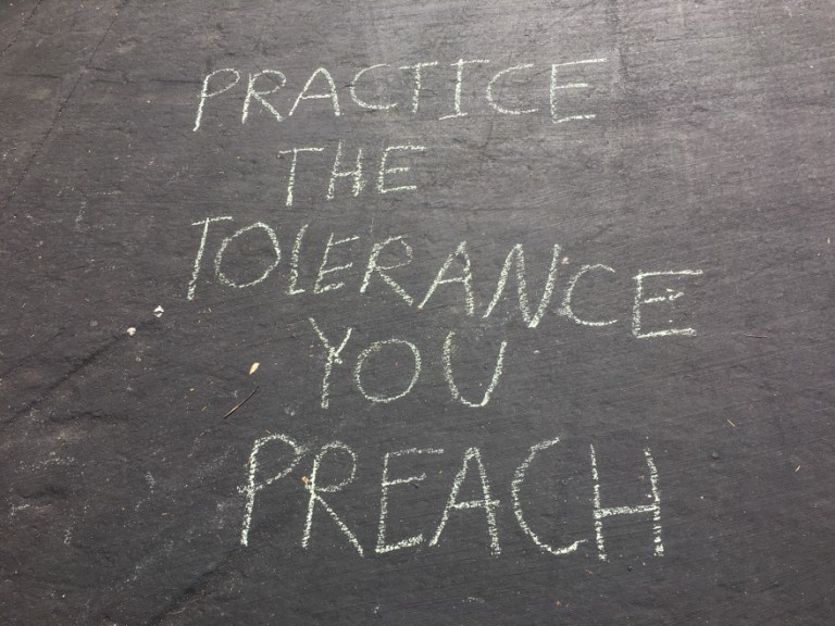 Chalking near White Plaza in support of Robert Spencer (FANGZHOU LIU/The Stanford Daily).