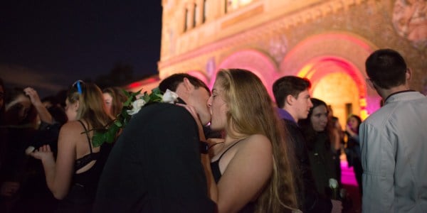 Full Moon on the Quad will take place this Wednesday at 11:30 p.m. (Chris Delgado/The Stanford Daily)