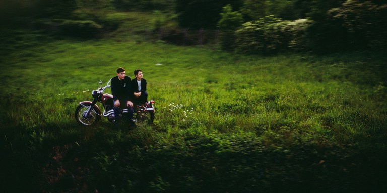 Paul  Fusco, "Untitled," from  the  series "RFK  Funeral  Train," 1968, printed  2008; San  Francisco  Museum  of  Modern  Art,  purchase  through  a  gift  of  Randi  and  Bob  Fisher,  Nion  McEvoy,  Kate  and  Wes  Mitchell,  The  Black  Dog  Private  Foundation,  Candace  and  Vincent  Gaudiani,  Michele  and  Chris  Meany,  Jane  and  Larry  Reed,  and  John  A.  MacMahon;. Copyright Magnum Photos, courtesy of Danziger Gallery and SFMoMA.