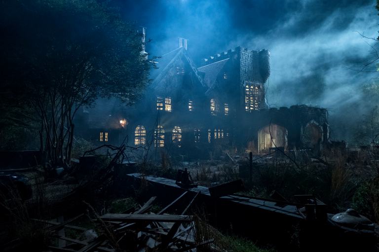 "The Haunting of Hill House" is based on Shirley Jackson's classic novel (courtesy of Netflix).