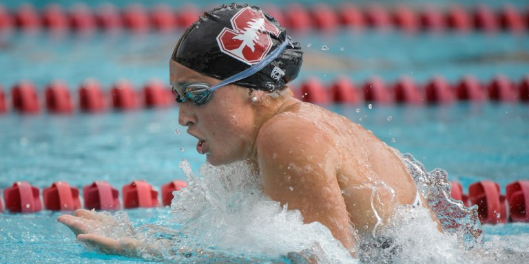 Kim Williams (above) is one of three seniors on the women's swimming team. The Washington native is two-time Pac-12 All-Academic, winning in both 2017 and 2018. (JOHN TODD/isiphotos.com)