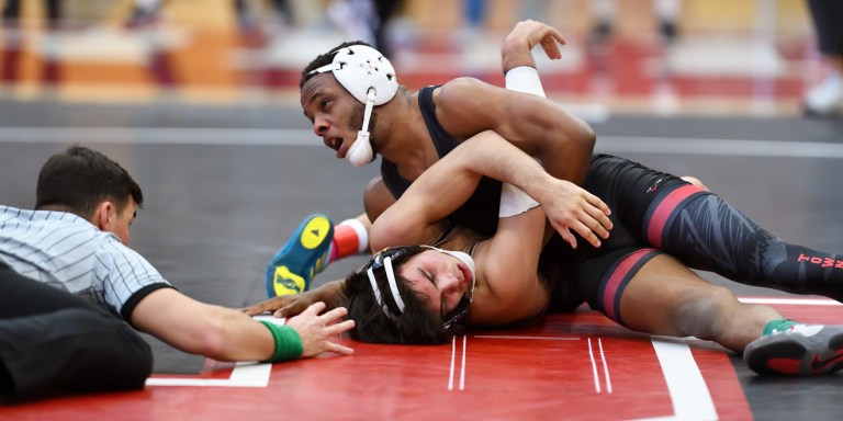 Junior Gabriel Townsell (above) dropped his Arizona opponent in the final eight seconds of the Saturday’s match to give No. 25 Stanford the win over No. 9 Arizona State. Moving to 5-1 in duals, Townsell was named the Pac-12 Player of the Week on Wednesday. Townsell and the wresting team will face No. 20 Purdue today at 4 p.m. in West Lafayette. (HECTOR GARCIA-MOLINA/Courtesy of Stanford Athletics)