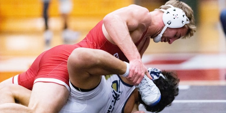 Redshirt sophomore Nathan Traxler (above) concluded his season at 30-7, becoming the first Cardinal to reach 30 wins since the 2016-17 season. His career record is now 49-19. (JOHN P. LOZANO/isiphotos.com)