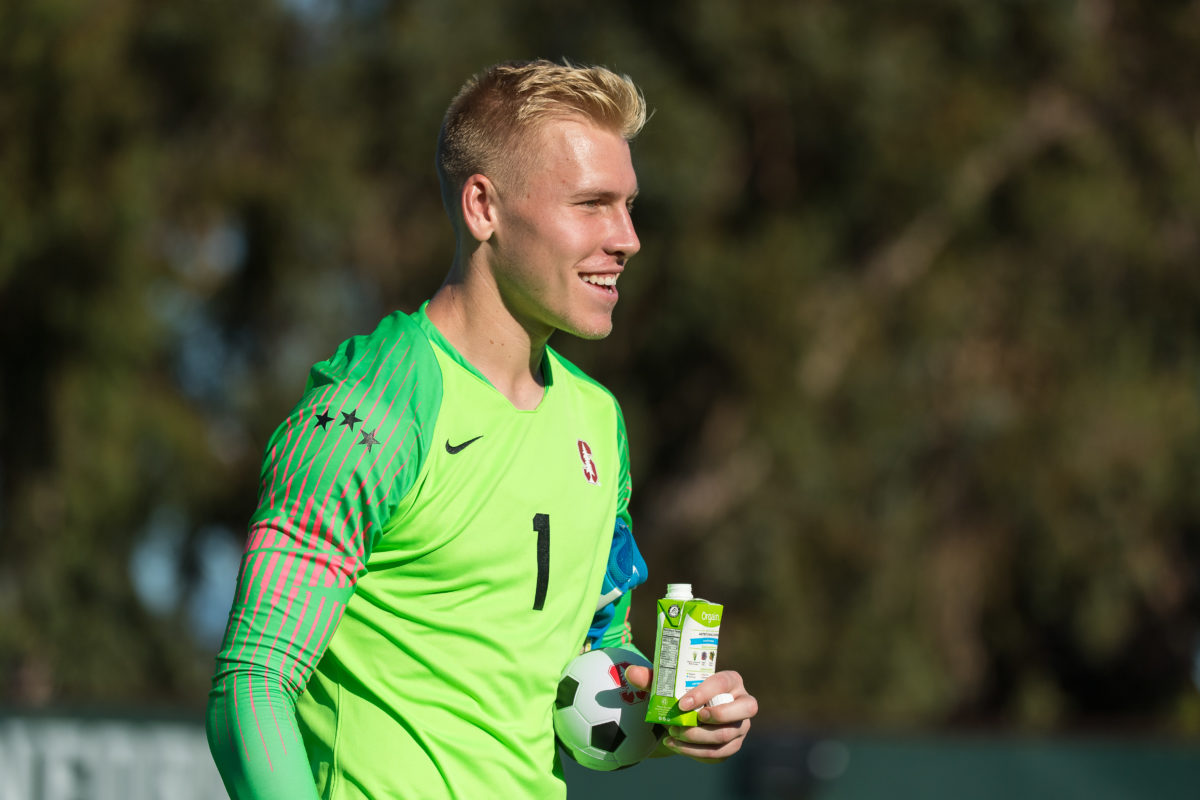 Andrew Thomas’ next pset: Stanford goalie discusses life on and off the field