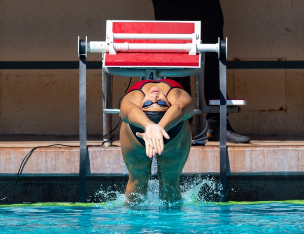 Freshman Alexandra Crisera (above) stunned Arkansas last week when she went 1:54.99 in the 200-yard backstroke. The time, which is currently sixth-fastest in the country, was good enough for a B-cut for NCAA's in March. (JOHN P. LOZANO/isiphotos/com)