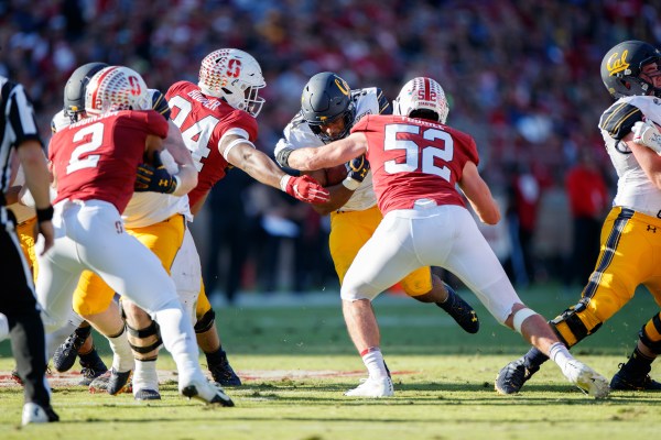 If Stanford wants to have any hope of containing the Notre Dame offense, it will start on the ground. A stout run defense will force the Fighting Irish to throw more, which may prove to be the Cardinal's best shot at winning. (BOB DREBIN/isiphotos.com)