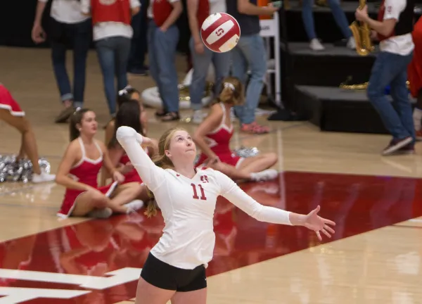 Junior defensive specialist Kate Formico (above) bullied UCLA from the service line with a career-high five aces. As a whole, Stanford served seven aces and committed just two errors in their sweep of UCLA on Sunday. (Photo: ERIN CHANG/isiphotos.com)