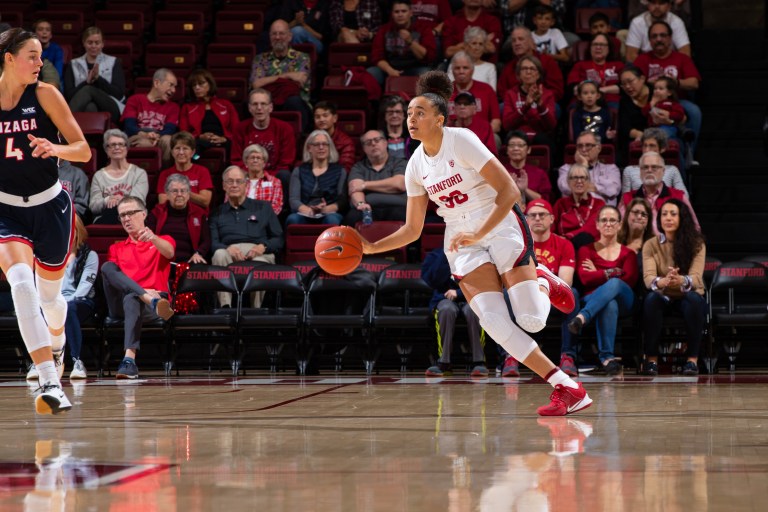 Freshman guard Haley Jones (above) contributed a game-high 15 points and six assists to go along with seven rebounds. (Photo: MIKE RASAY/isiphotos.com)