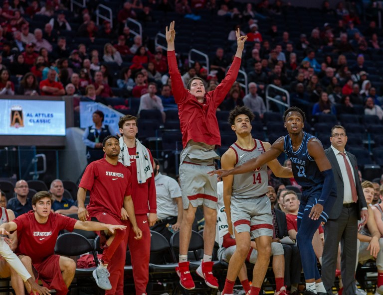 Stanford will face its toughest opponent of the year in No. 5 Kansas on Sunday. The Cardinal are off to their best start to a season since 2008. (Photo: JOHN P. LOZANO/isiphotos.com)