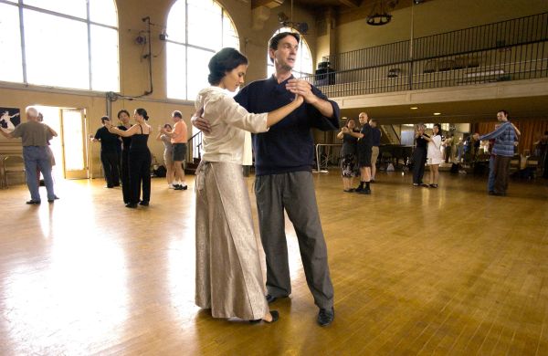 Waltz Week. Dance lecturer Richard Powers demonstrates with Instructor Angela Amarillas.
Credit: Linda A. Cicero / Stanford News Service 
Waltz Week, Summer 2002