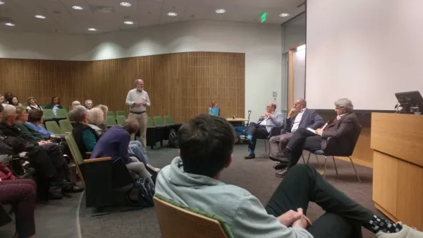 David Brady, L. Sandly Maisel and Bruce Cain answer questions about the results of Super Tuesday. (Photo: MICHAEL ESPINOSA / The Stanford Daily)