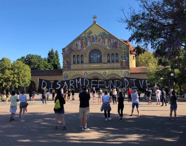 (Photo: EMILY STULL/The Stanford Daily)