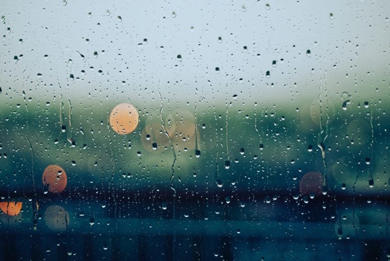 Rosana discusses what rain during quarantine means to her. (Photo: Unsplash)