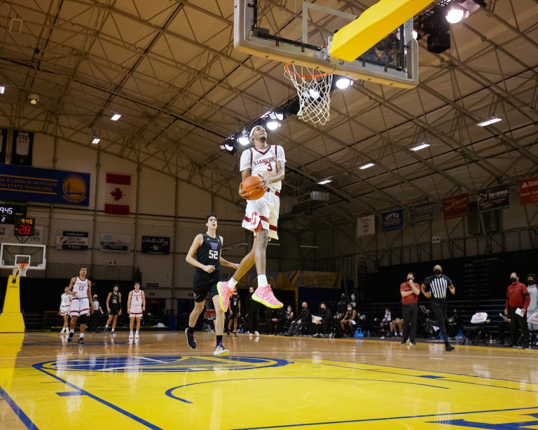 Freshman forward Ziaire Williams rises for a dunk earlier in the season against Washington. Williams is set to return to the lineup after missing the last six games. (BOB DREBIN/isiphotos.com)