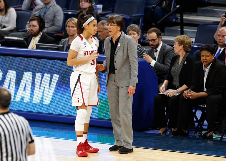 In-game conversation between Anna Wilson and Tara VanDerveer