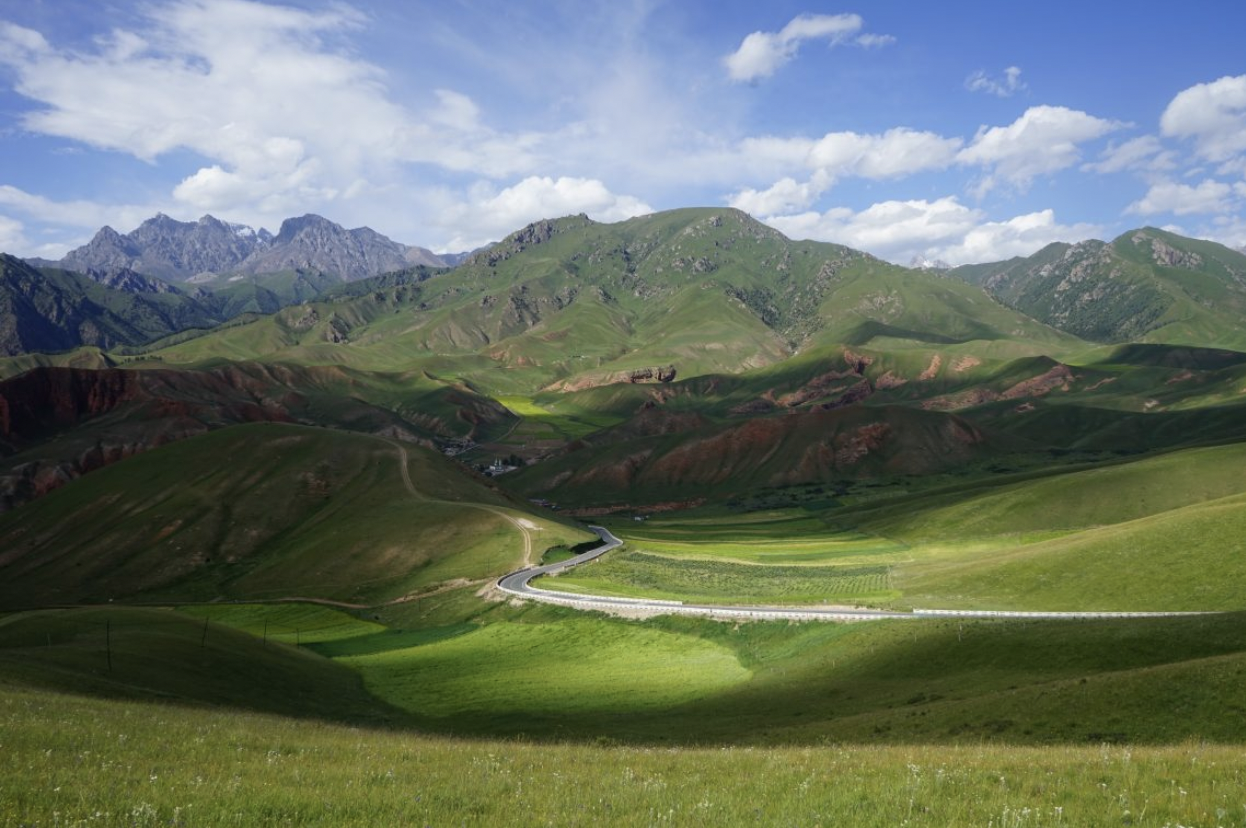 Global Studies photo contest winners highlight stories from Tibet to Palo Alto