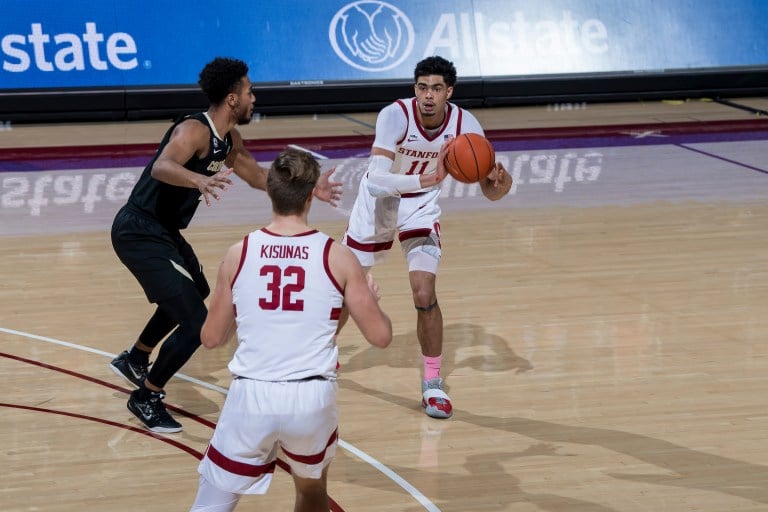 Senior forward Jaiden Delaire passes the ball.