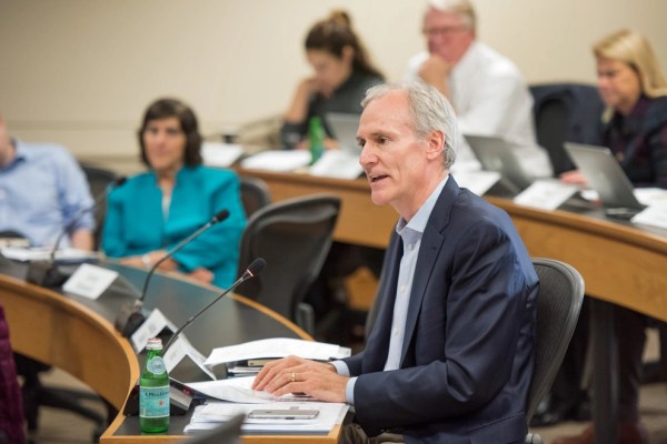 Marc Tessier-Lavigne speaks at a faculty senate meeting