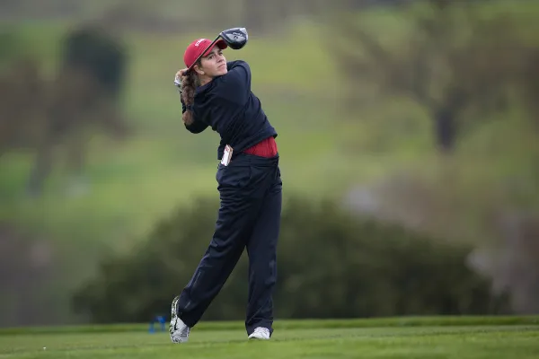 Paula Martin Sampedro tees off on hole