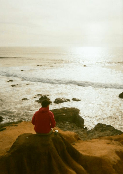 A photo of Peyton Lee at the beach