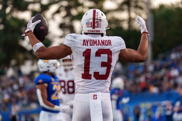 Elic Ayomanor during a game against San Jose State University.